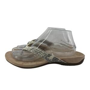 Vionic Dillon Womens Sz 9 Snake Embossed Flip Flop Sandal Tan Suede